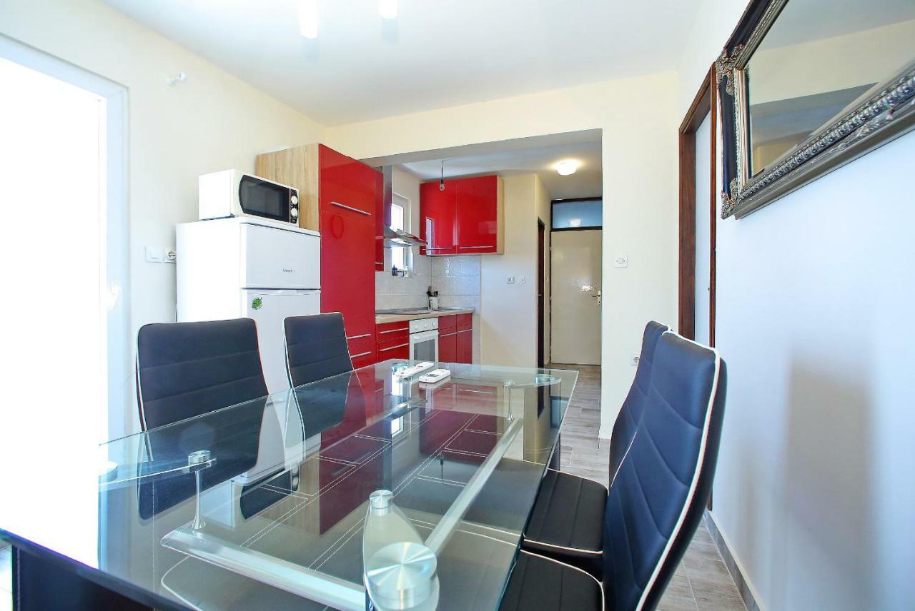 Apartments Mirko&Ana Bibinje Bagian luar foto